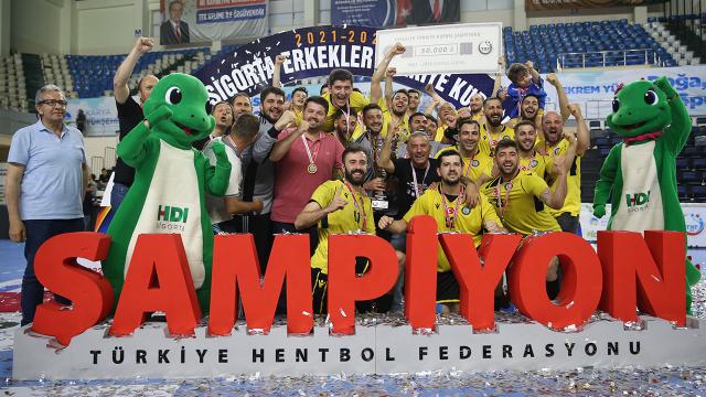 Hentbol’da Türkiye Kupası Beykoz Belediyespor’un oldu