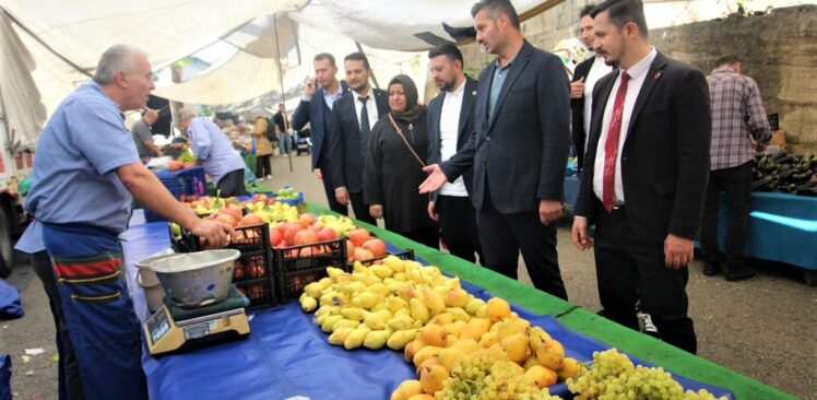 MHP Beykoz, esnafın nabzını tuttu